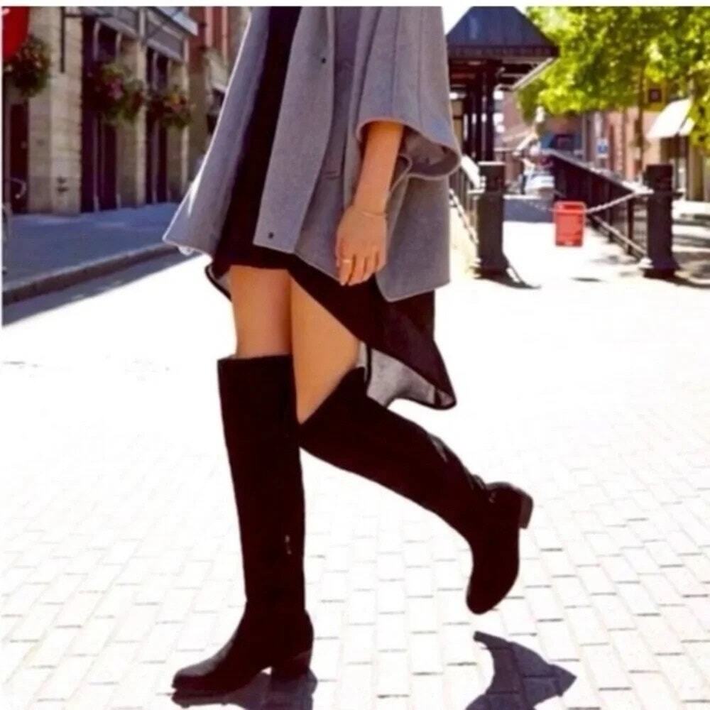 Sam Edelman Pam Over the Knee Black Boot Size 9.5 Flat Rubber Sole Suede Leather